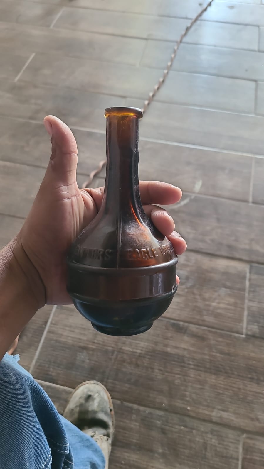brown bottle.jpg