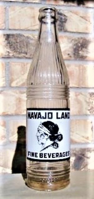 Navajo Land ACL Bottle 1940s Gallup New Mexico.jpg