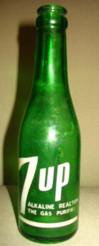 7up Bottle 1935 First ACL.jpg
