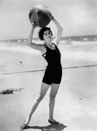 Annette Kellerman Beach Ball (2).jpg