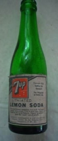 7up 1931 Bottle Unconfirmed Date and Location.jpg