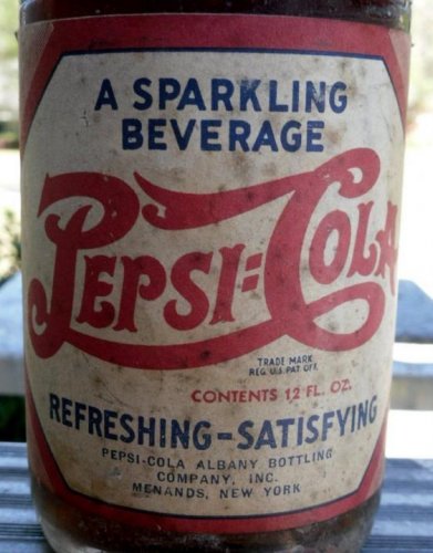 Pepsi Cola Wave Bottle Paper Label.jpg