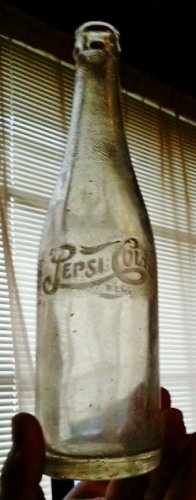 Pepsi Cola Bottle Tupelo Mississippi.jpg