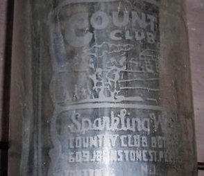 Glenshaw Seltzer Bottle J-12 Country Club Amboy, New Jersey.jpg