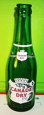 WWII Bottle Canada Dry New York Front 1943.jpg