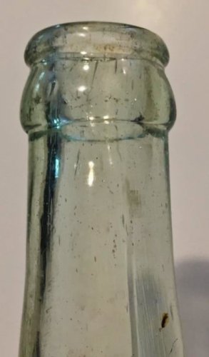 Vernor's C.G. CO. Bottle Top.jpg
