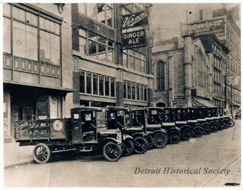 Vernor's Trucks Photo Described as 1925.jpg