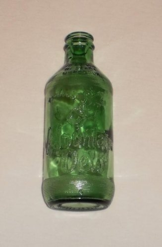Vintage Mountain Dew Hillbilly Non Returnable Bottle 10 Ounce 