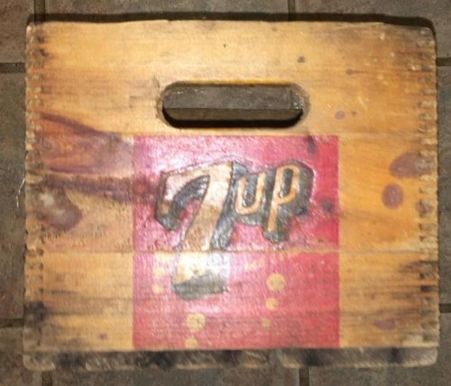 7up Crate Possible 1930s 1937 end.jpg