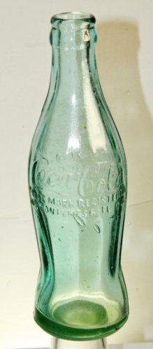 Coca Cola Bottle Nov 16  1915 with upside down 9 front.jpg
