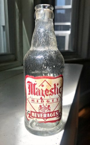 Majestic Midget Bev bottle.jpg