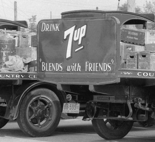 Thorpe's-Country Club trucks 1933 - Copy.jpg