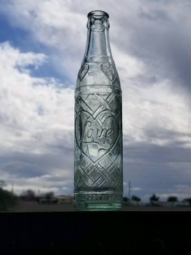 Early-Lt-Aqua-Love-Bottling-Co-Deco-Soda.jpg