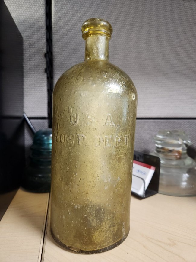 U.S.A. HOSP DEPT Bottle.jpg