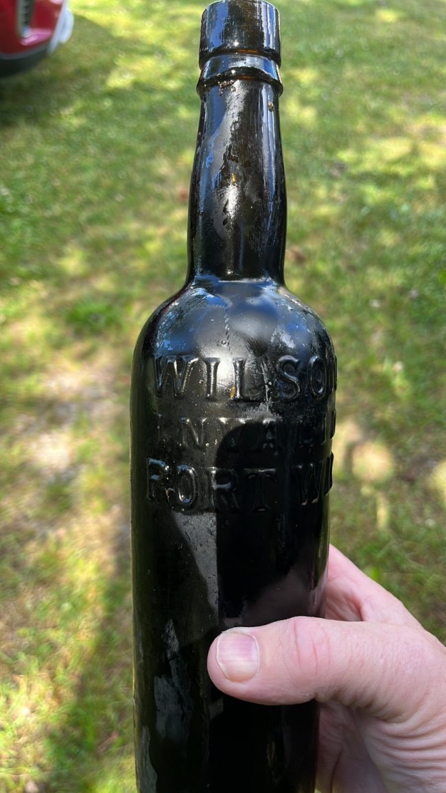Wilson's Invalid Port Wine.jpg