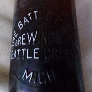 Battle Creek bottles 001.JPG