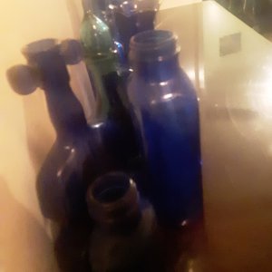blue glass with desins crate 4.jpg
