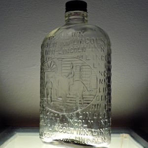 Lincoln Inn Whiskey Bottle (4)