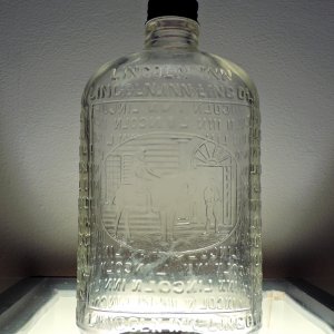 Lincoln Inn Whiskey Bottle (7)