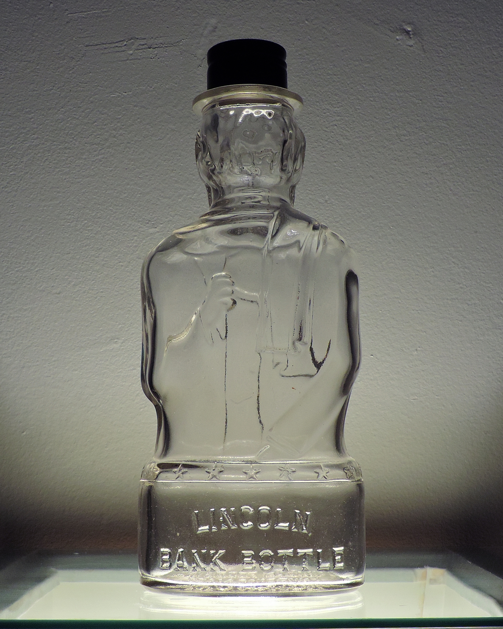 12 Ounce Lincoln Bank Bottle (Photo 3)