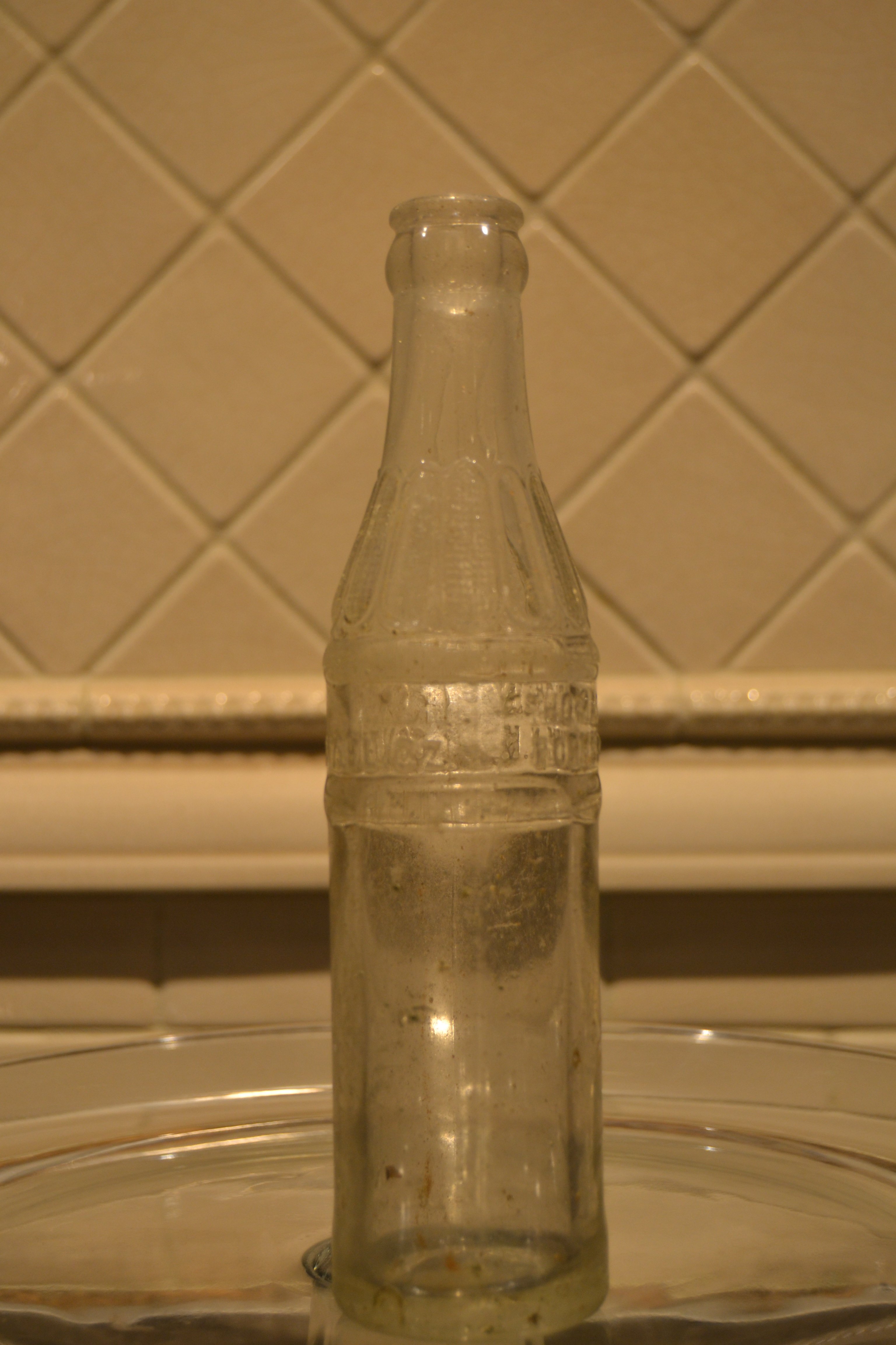 Antique Thomas Loughlin Portsmouth, NH Ale Bottle (C. 1900) For Sale! (+ Shipping & Handling)