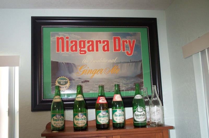 Niagara Dry w/ Niagara Falls advertising sign
