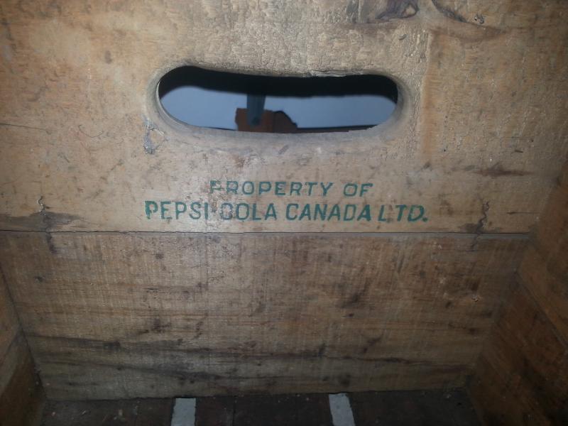Small Niagara Dry crate, inside front/back panel marking